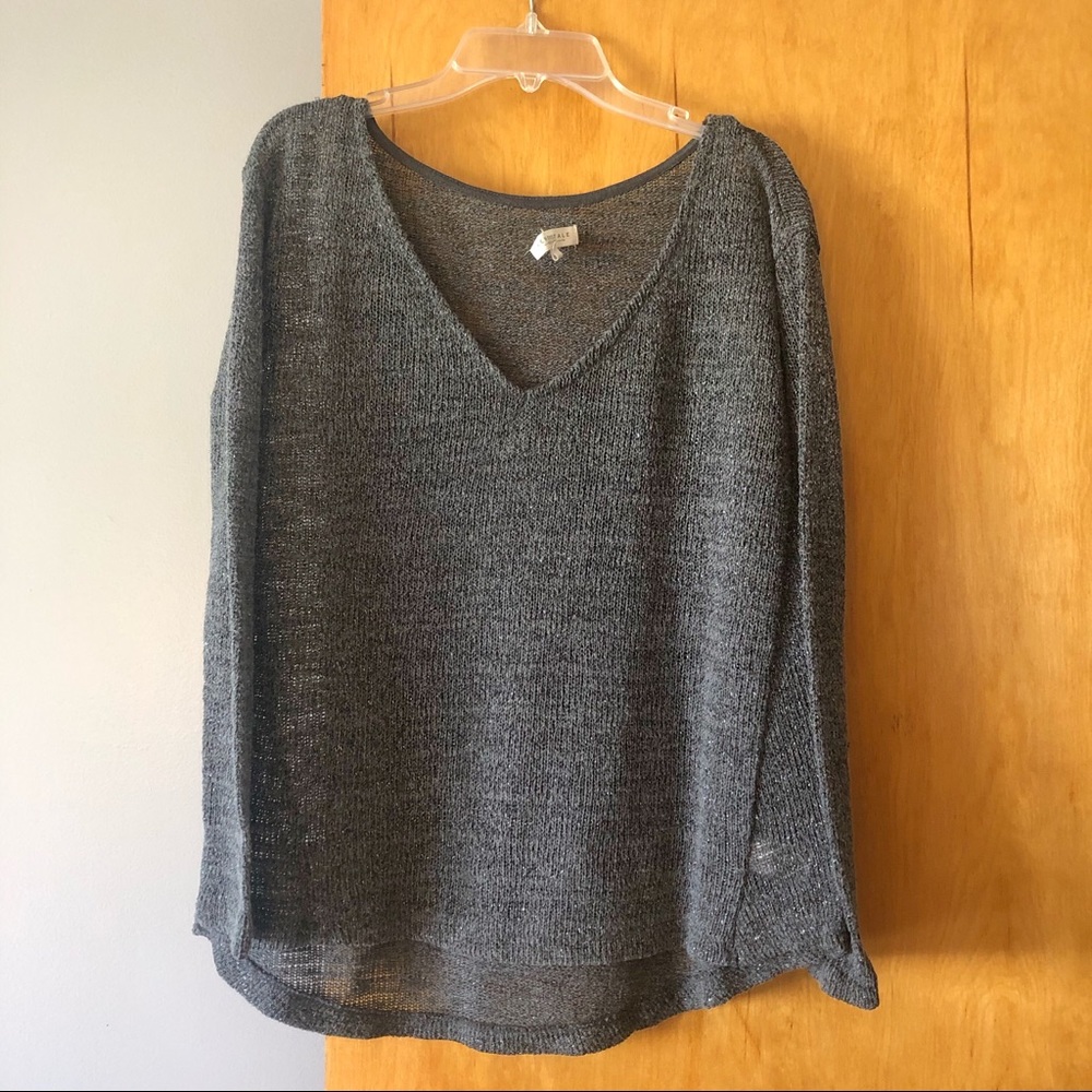 Aero sweater top with shiny speckled fabric, gray
